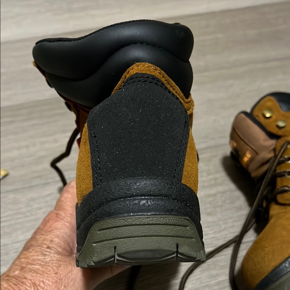 Brahma Tan Lace-Up Boots - Picture 6 of 10